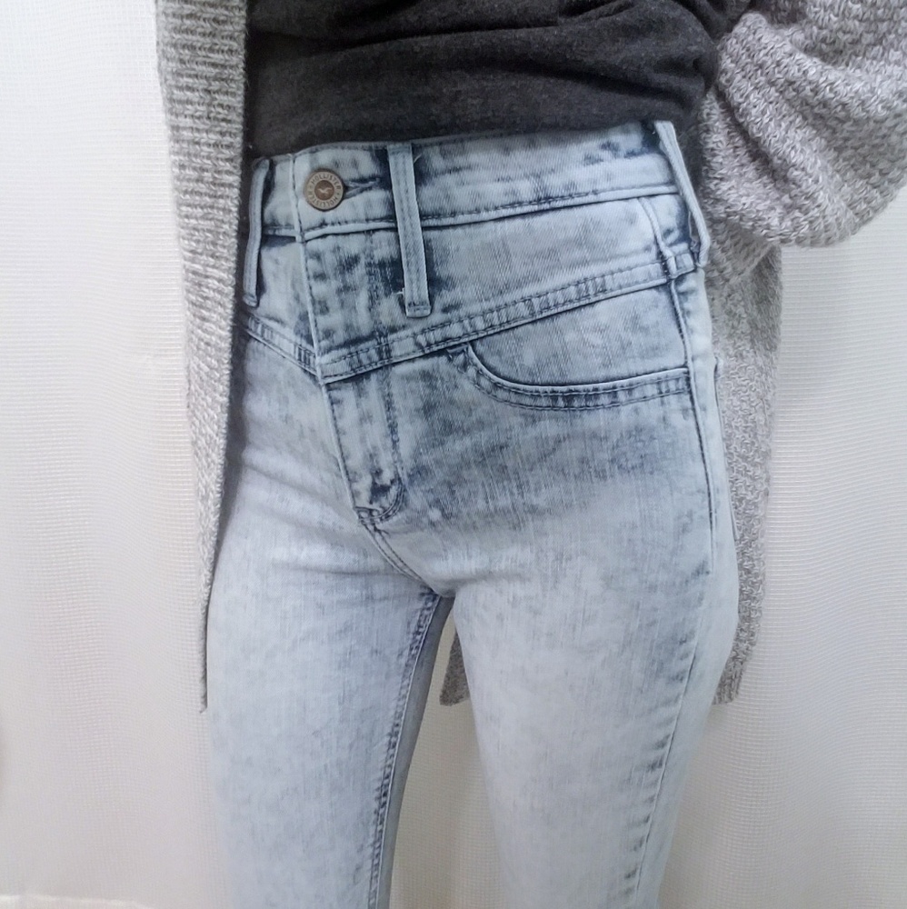 Acid Wash Super High Waist Hollister Skinny Jeans